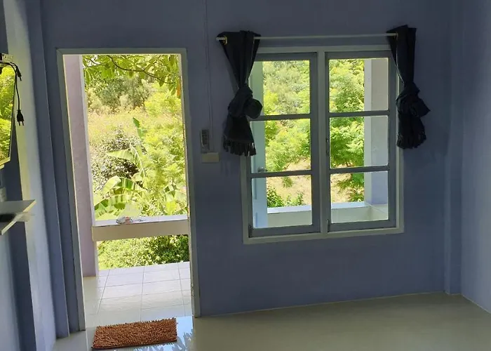 Baan Nuen Kao At *