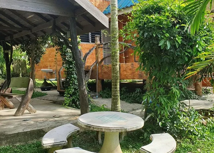 Baan Nuen Kao At สวนผึ้ง